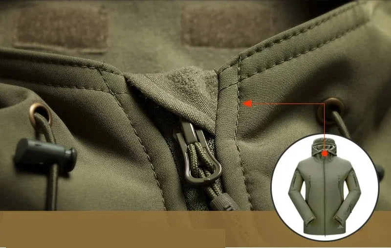 Veste de randonnée homme softshell à capuche, coupe-vent et déperlante